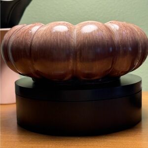 Vintage Gonder Ceramic Scalloped Edge Planter